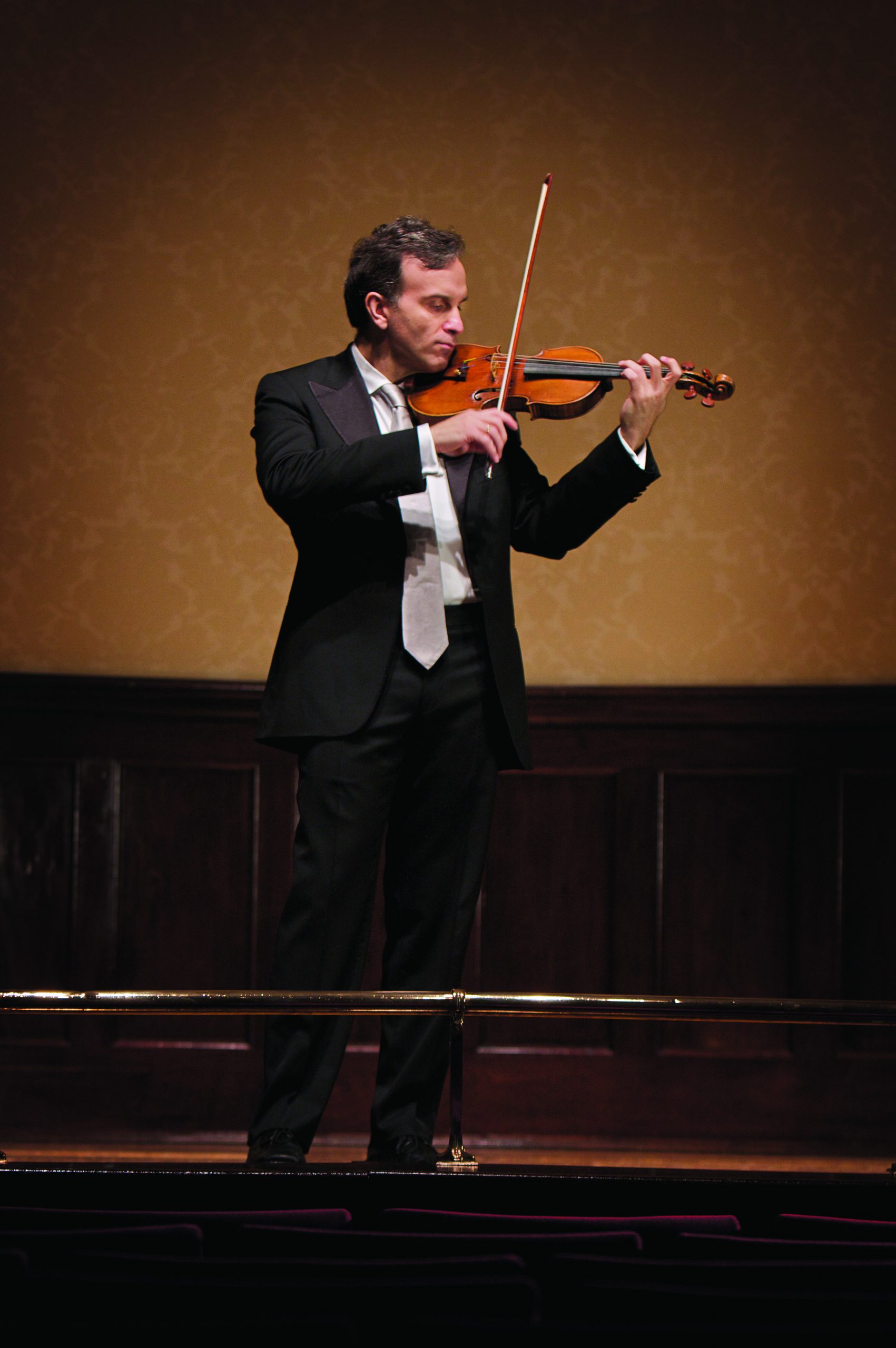 Violinist Gil Shaham Bso Begin The Season With Style Washington Examiner