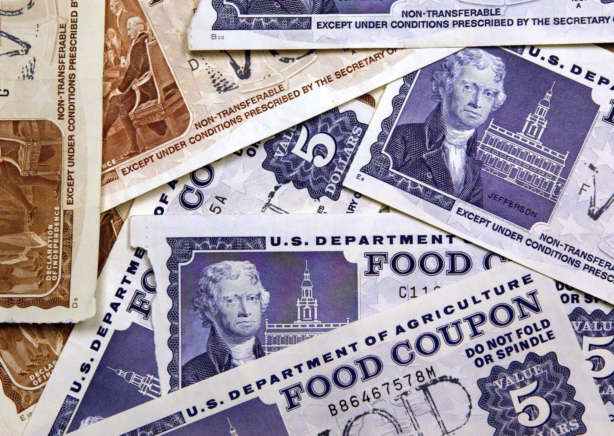 NextImg:Food stamps: January SNAP payments worth up to $1,751 for North Carolina residents end in two days