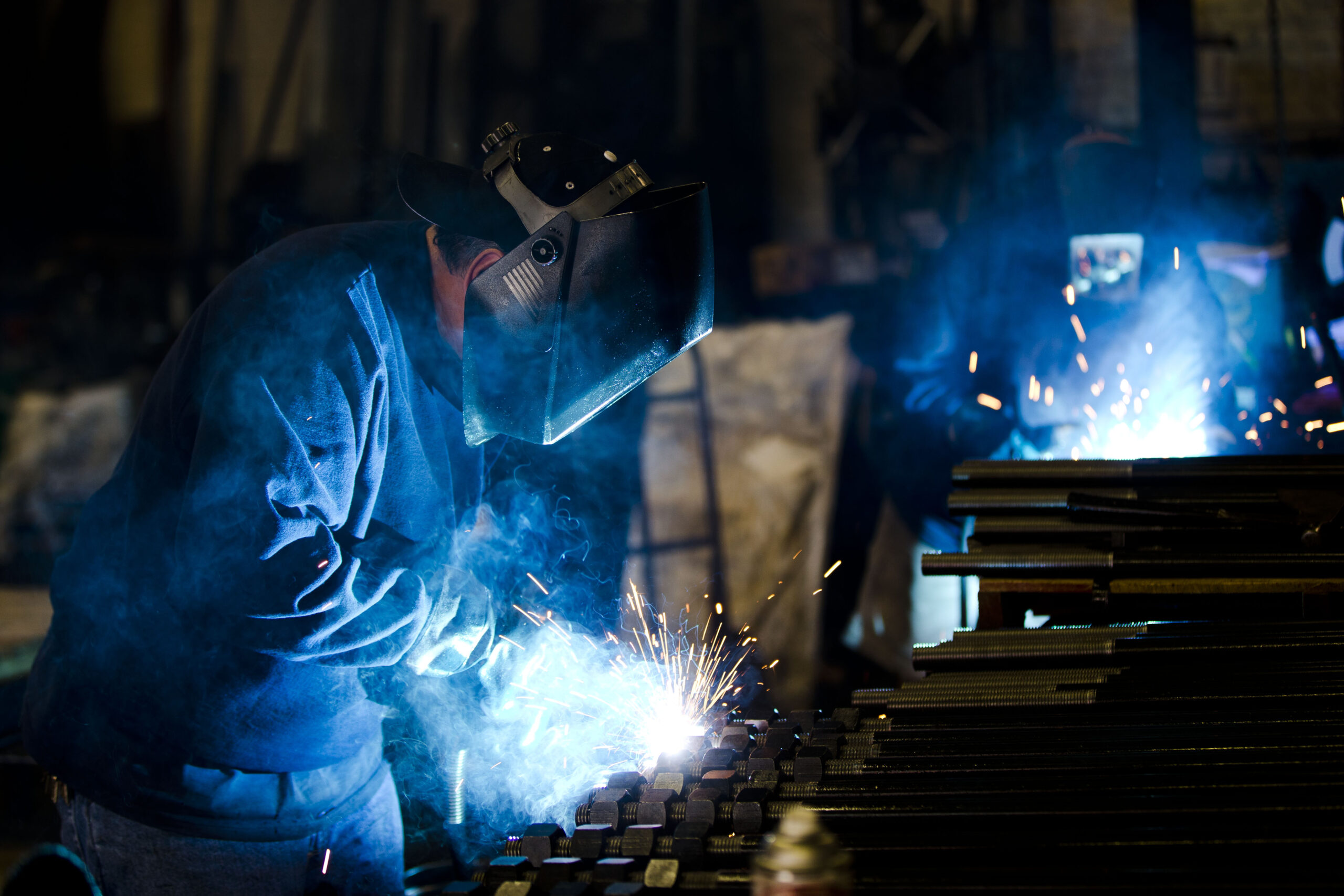 NextImg:Working class overwhelmingly prioritizes manufacturing over climate change