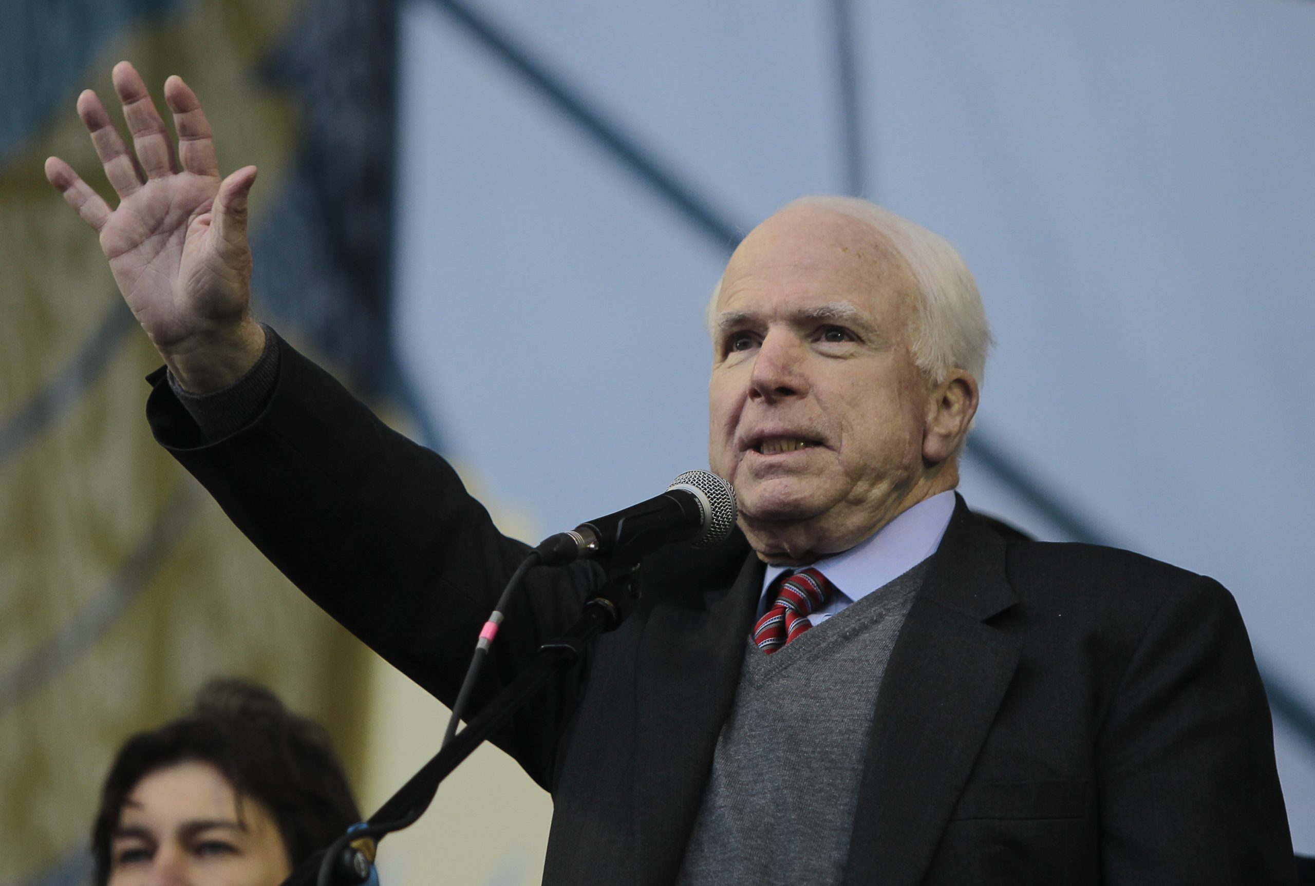 John Mccain Vladimir Putin Still Fighting The Cold War Washington