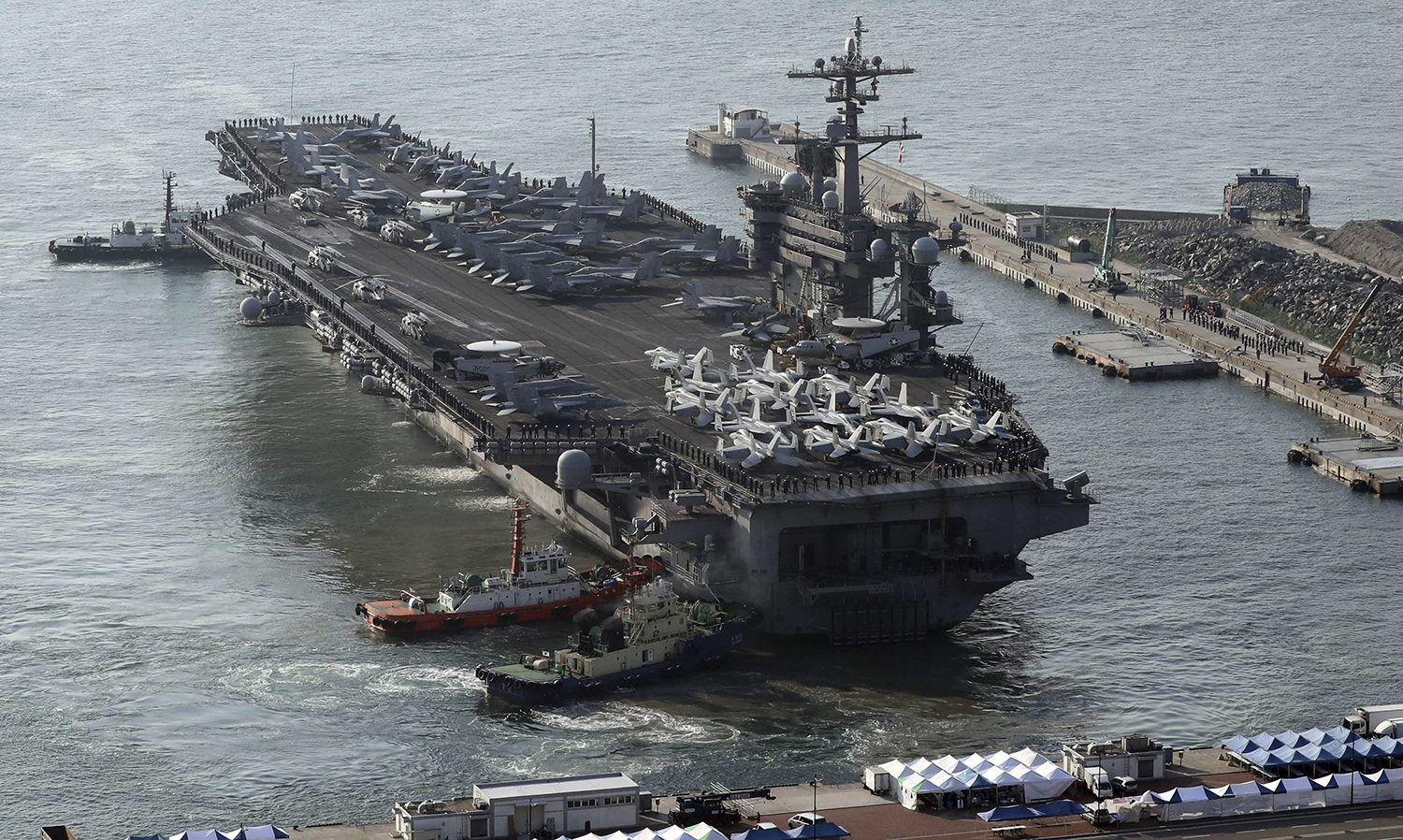 US sends aircraft carrier strike group toward Korean Peninsula ...