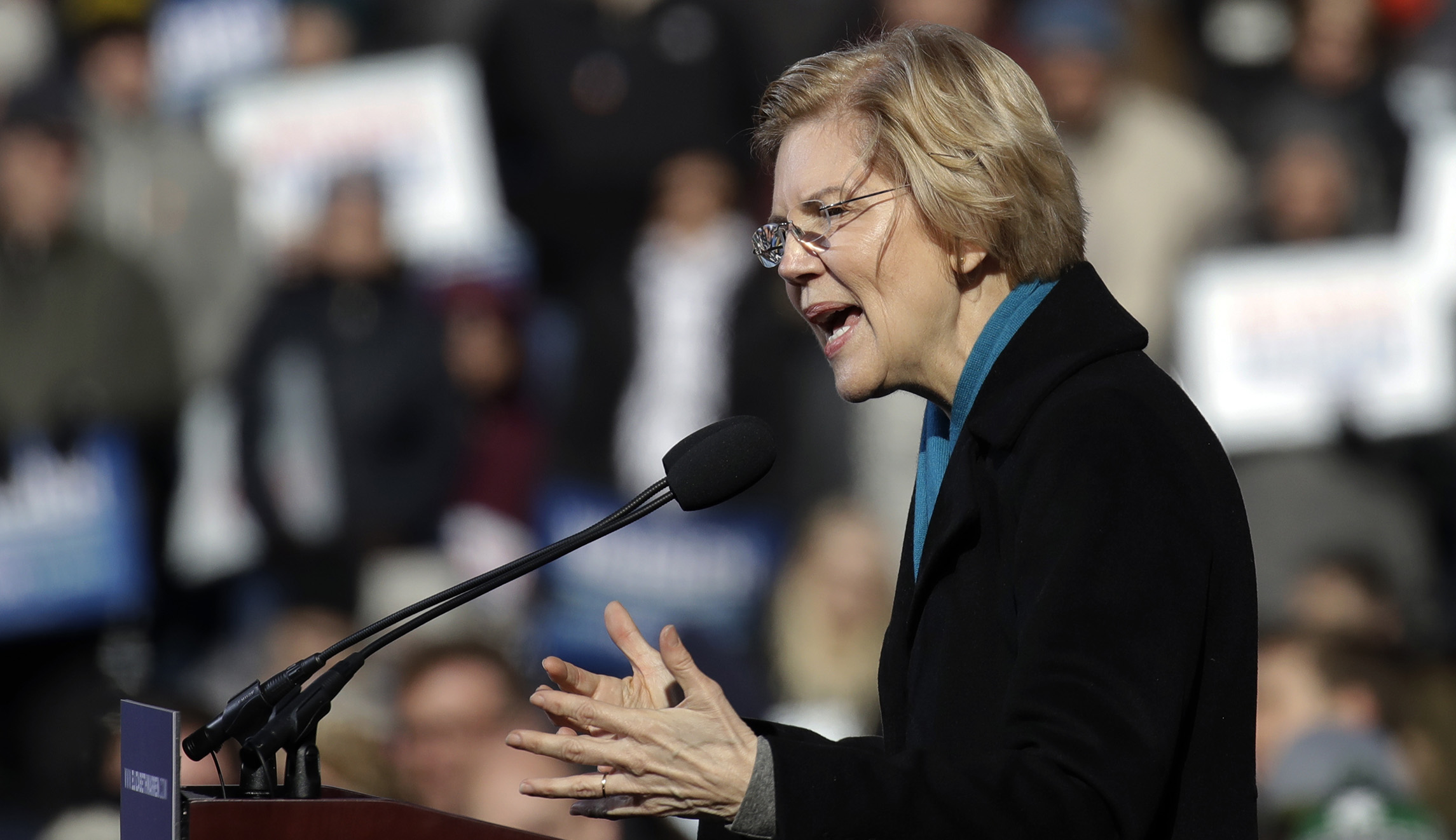 Washington examiner elizabeth warren slaps her name on deals it