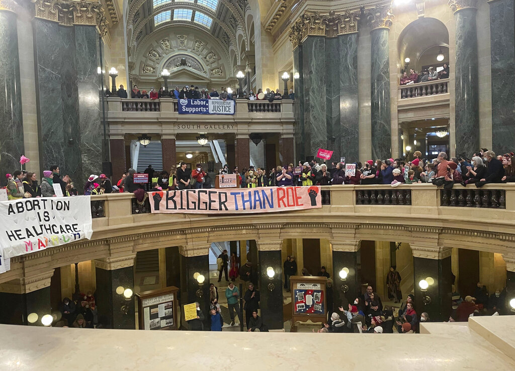 NextImg:Wisconsin Republicans propose 14-week abortion ban