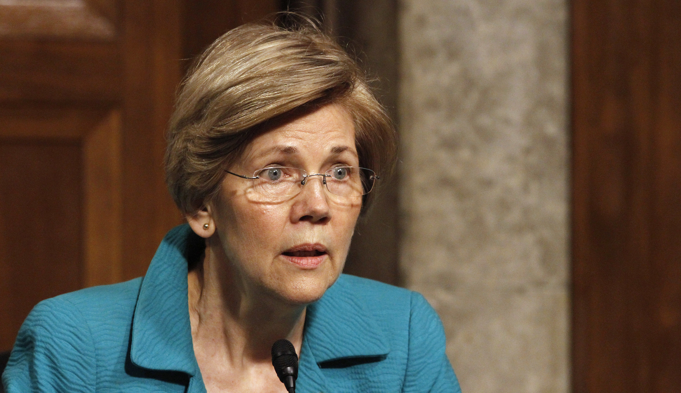 Elizabeth Warren S Dna Test Is The Train Wreck That Won T Stop Wrecking Washington Examiner