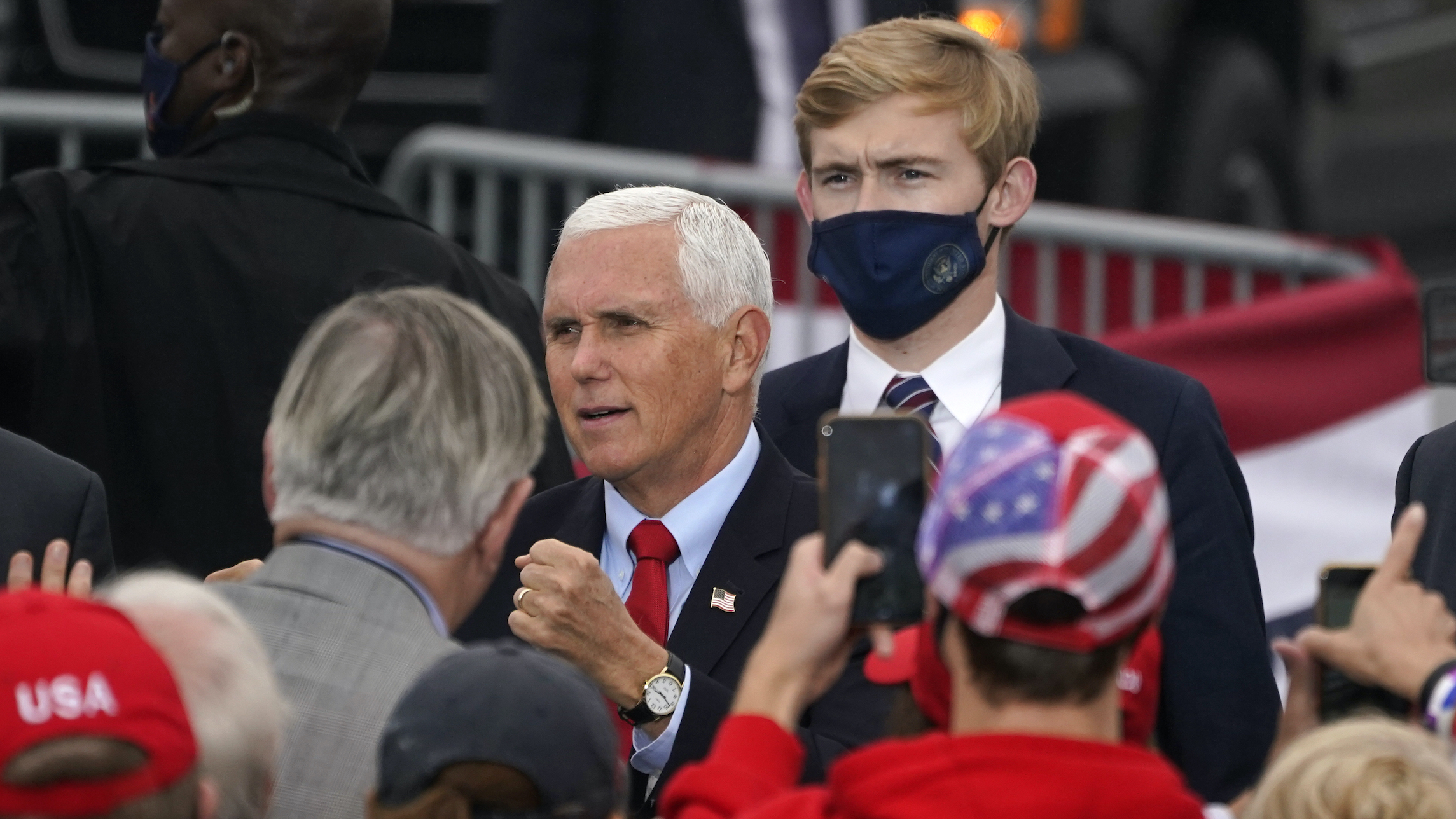 Mike Pence and wife test negative for coronavirus Washington Examiner