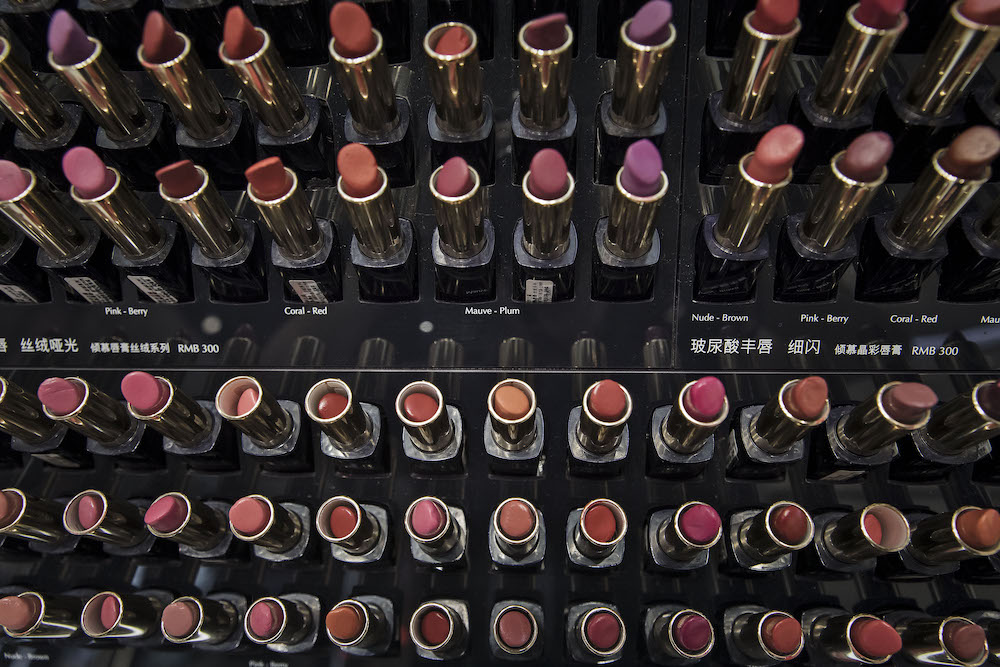 Estee Lauder predicts Chinese demand for cosmetics will trump tariffs ...