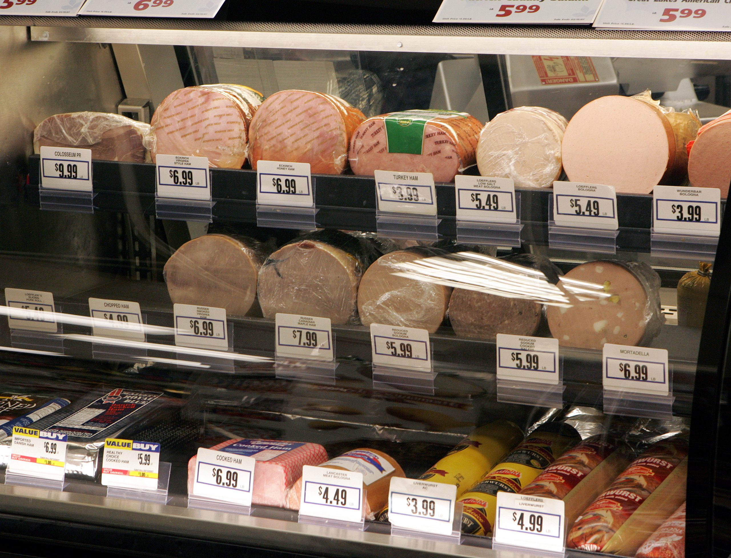 Listeria outbreak from deli meat and cheese results in one death