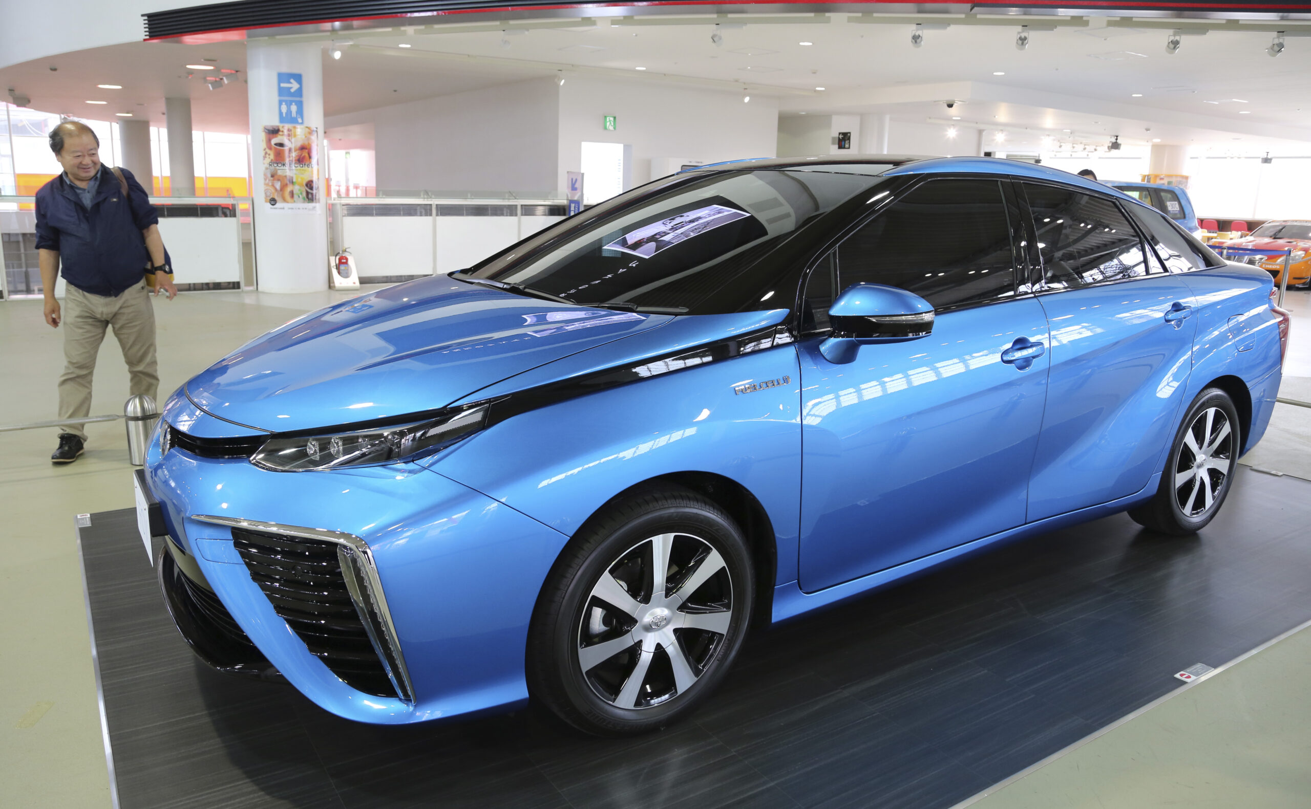 NextImg:EVs made up more than 10% of all sales in third quarter of 2023