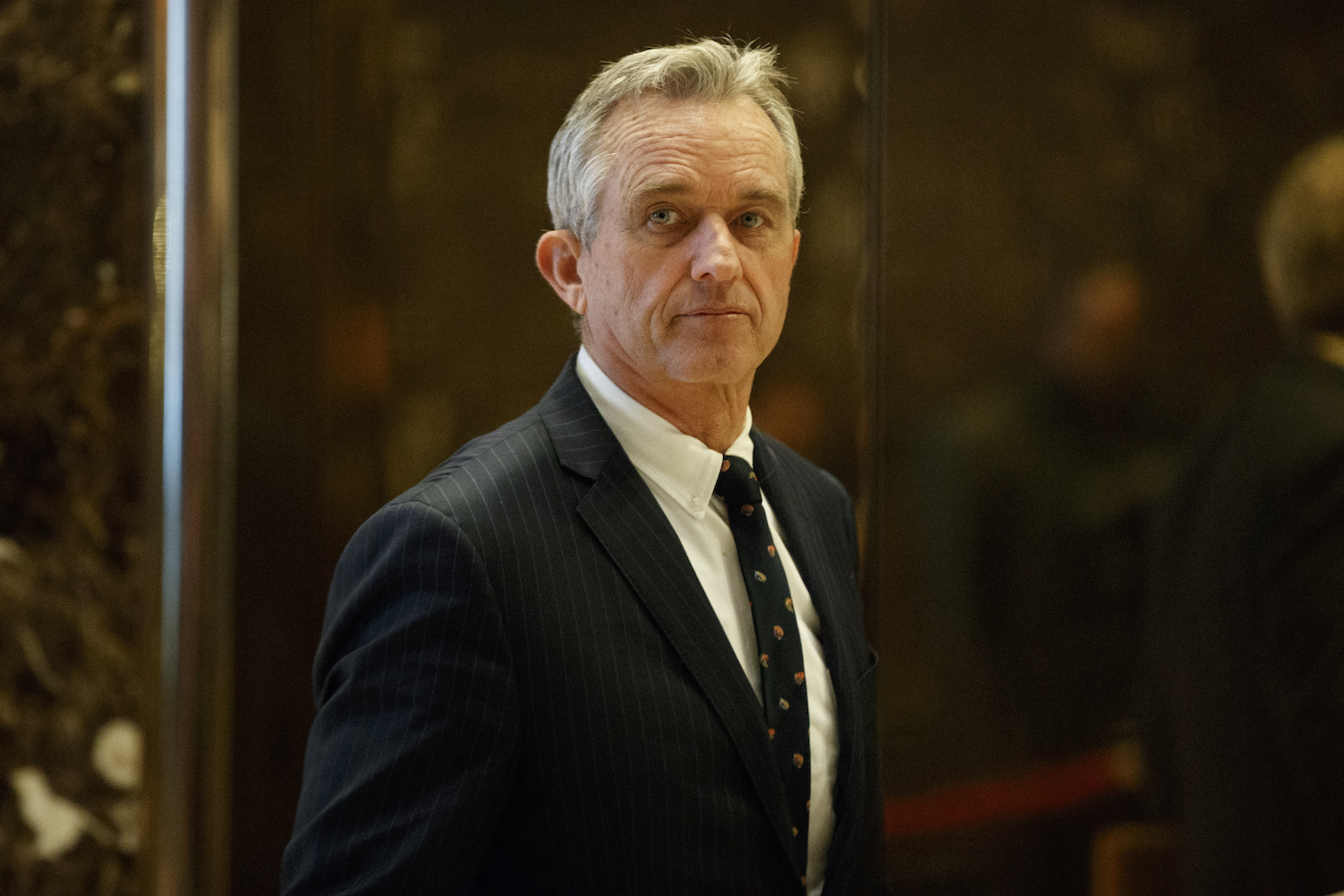 Intelligence Community Critic RFK Jr.’s Campaign Pays Top Salary To His ...