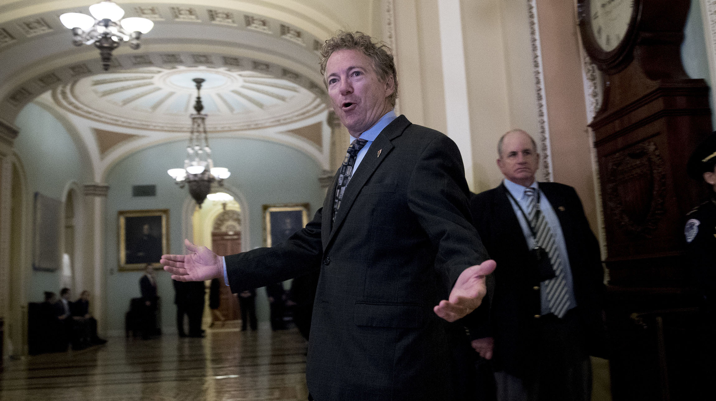 Rand Paul’s Festivus tweetstorm tackles UFOs, Ted Cruz, and Trump