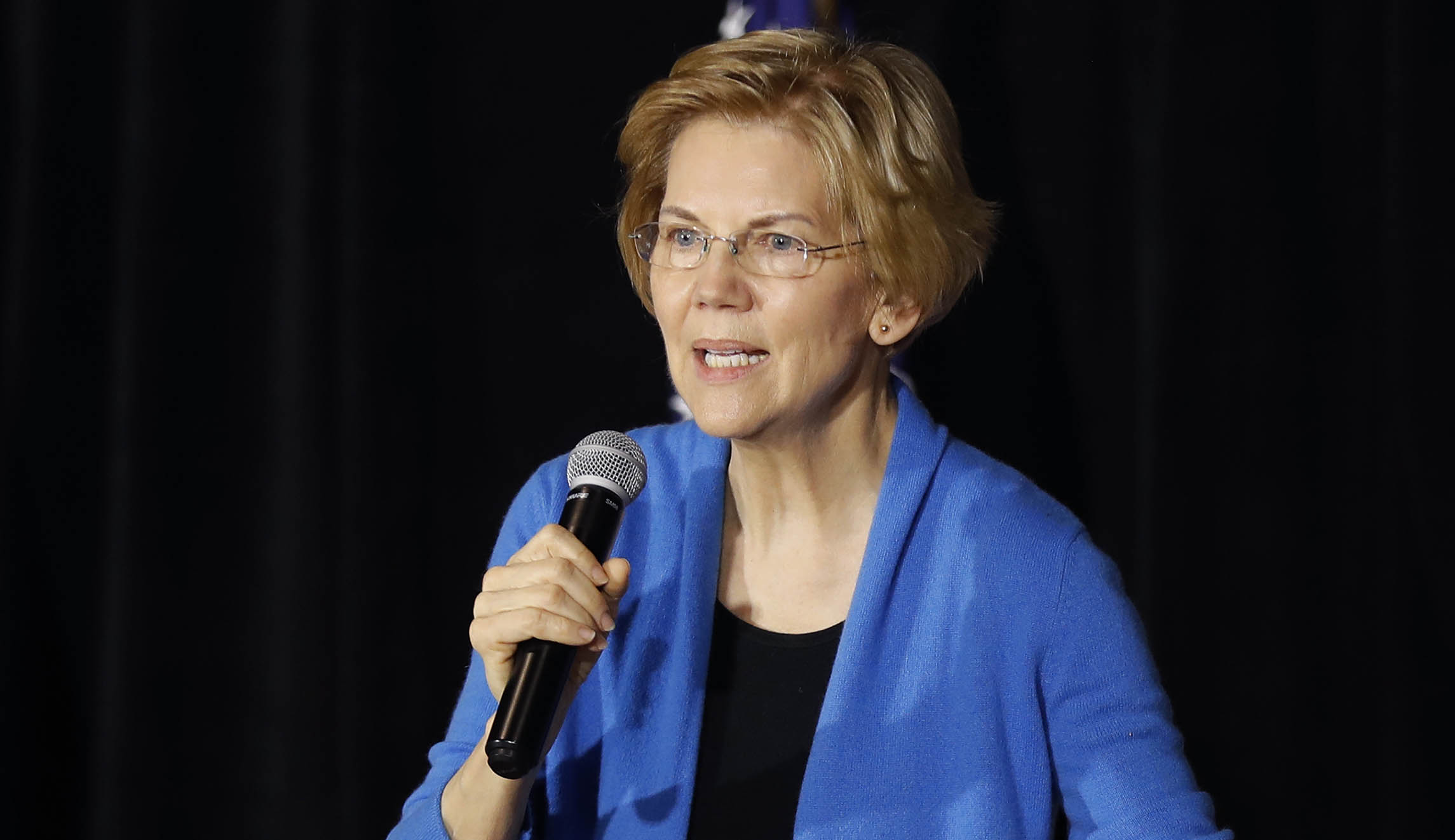 Warren hit with ‘Fauxcahontas’ ads in New Hampshire - Washington Examiner