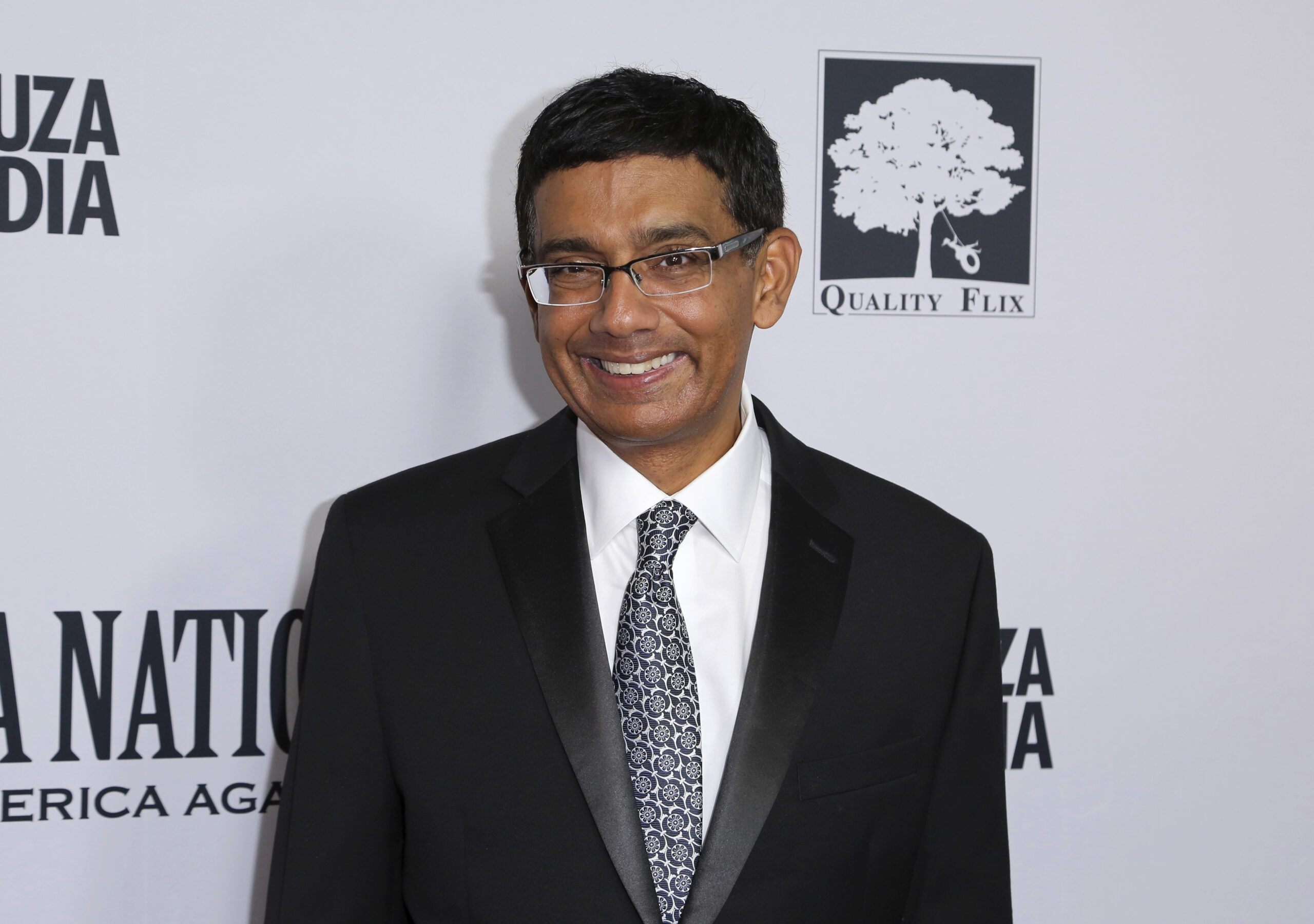 WATCH: Dinesh D Souza s 2000 Mules returns to theaters for a typical WATCH: Dinesh D Souza s 2000 Mules returns to theaters for a typical