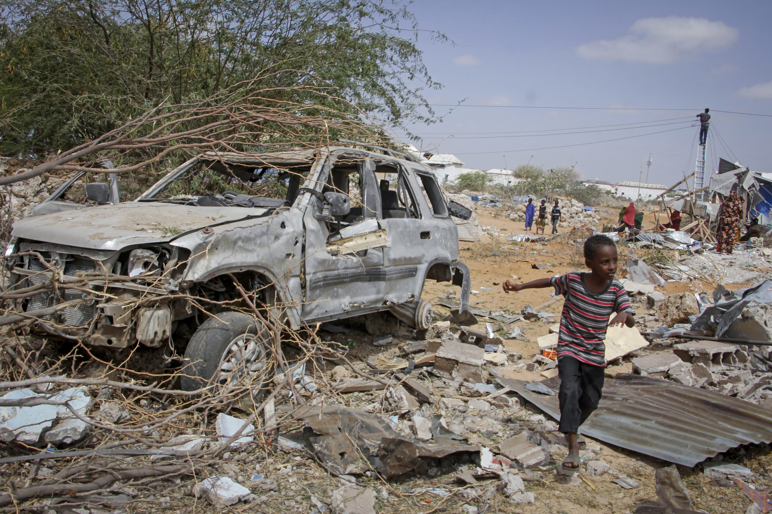 Thirteen killed, 18 wounded in suicide blast at Somali restaurant - Washington Examiner