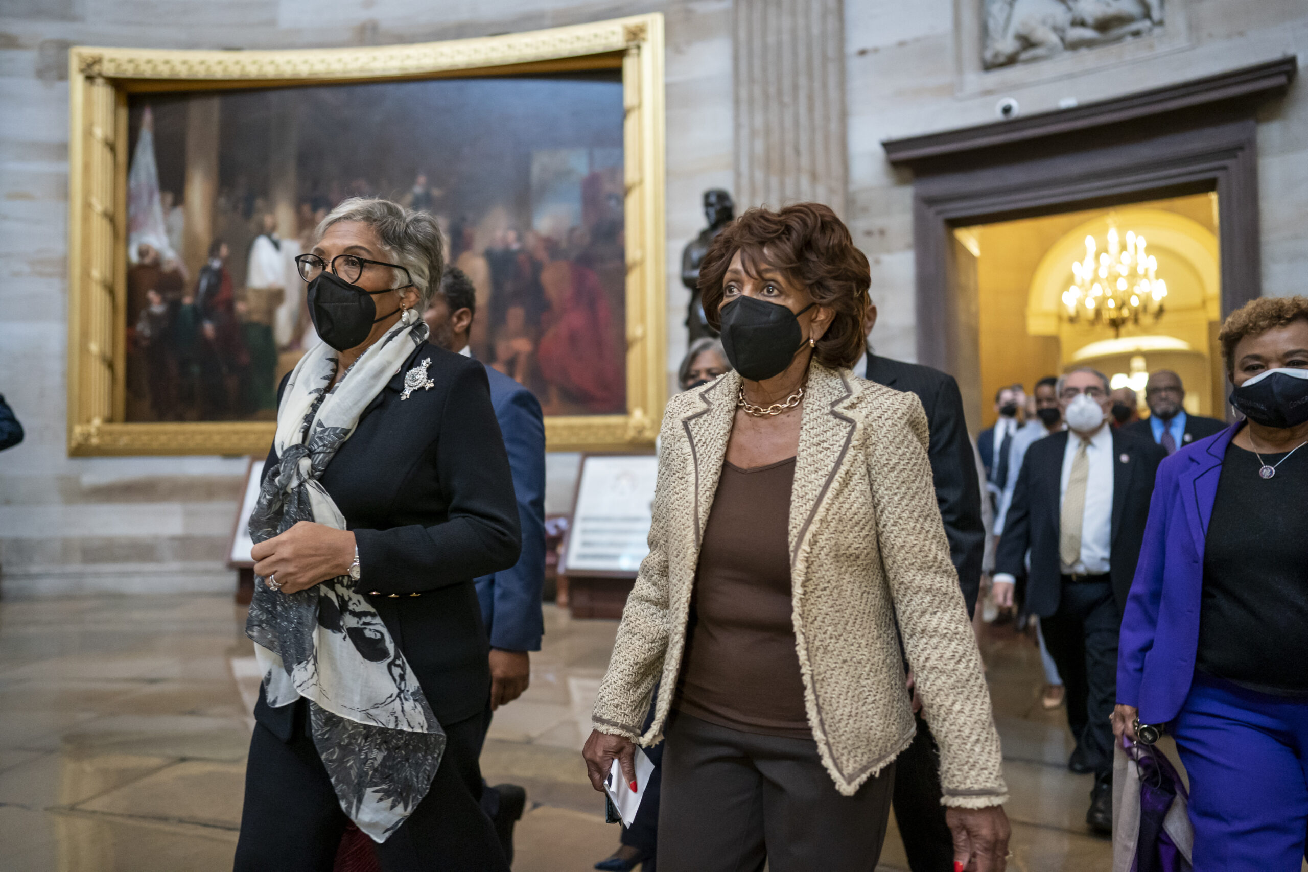 Maxine Waters tests positive for COVID19 Washington Examiner