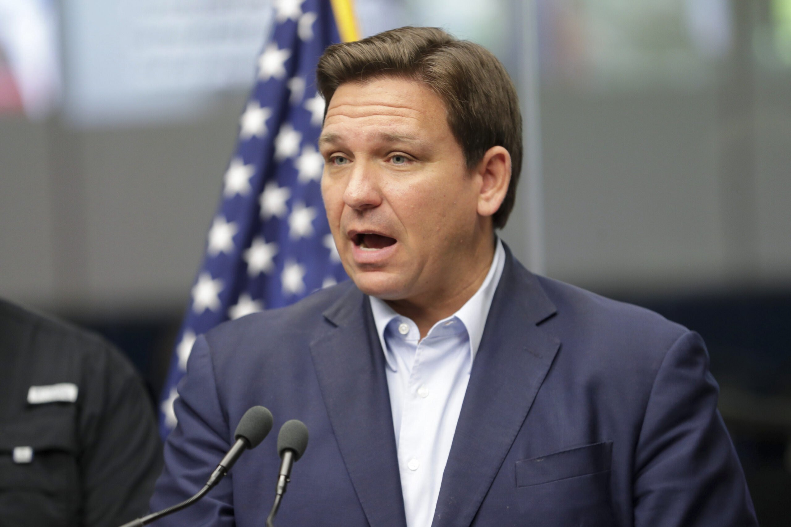 Former DeSantis super PAC spokesman defects to Trump team - Washington ...