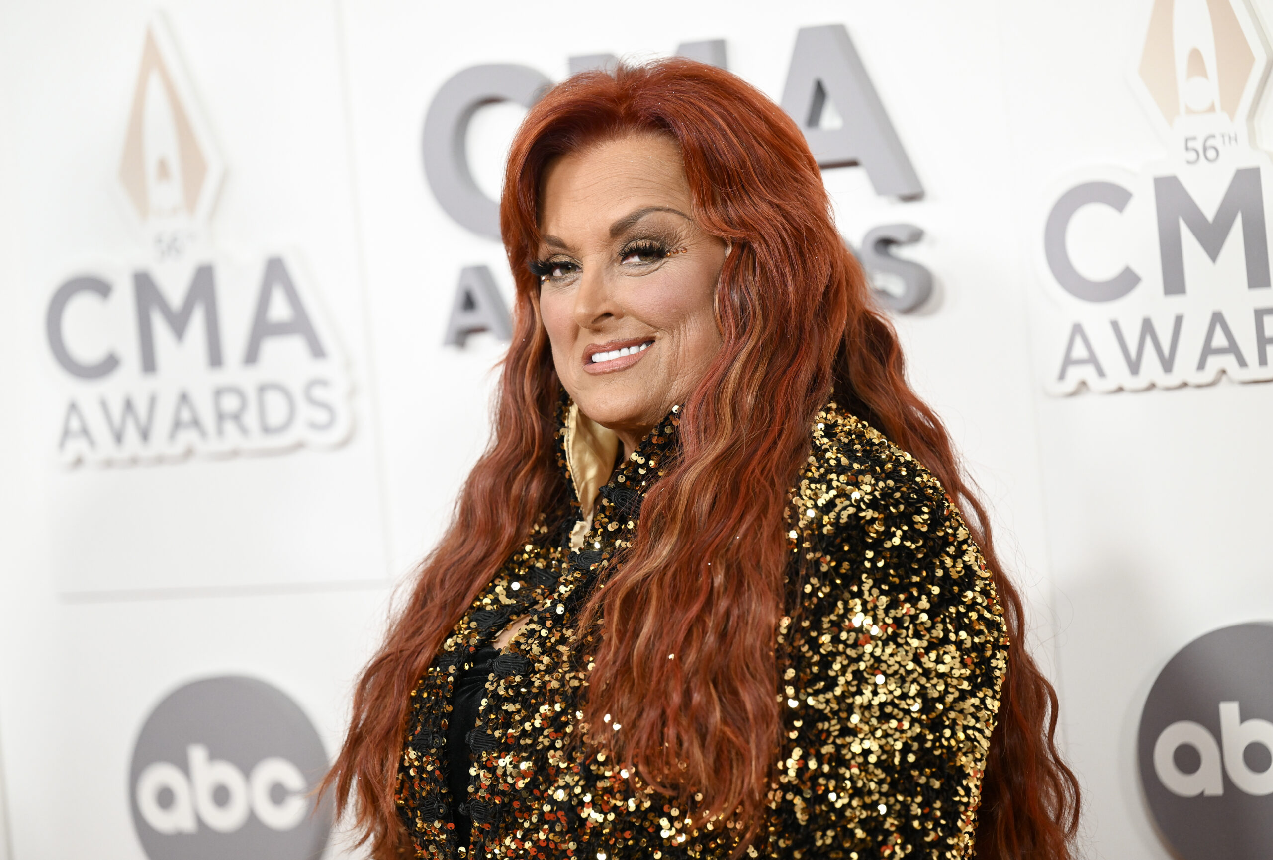 Wynonna Says Touring Is ‘amazing Healing Experience’ After Mother Naomi 