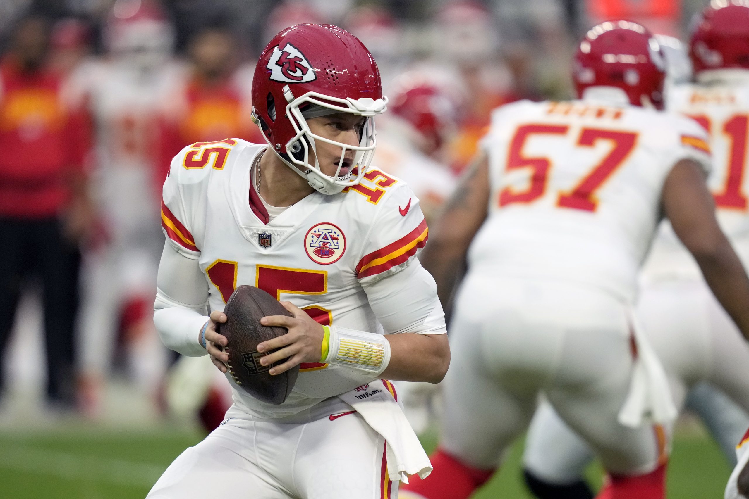 Chiefs QB Mahomes joins ownership group for NWSL team