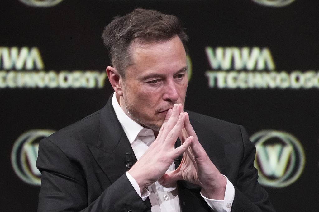 NextImg:House Democrats announce investigation into Musk’s SpaceX over Russia’s alleged use of Starlink - Washington Examiner