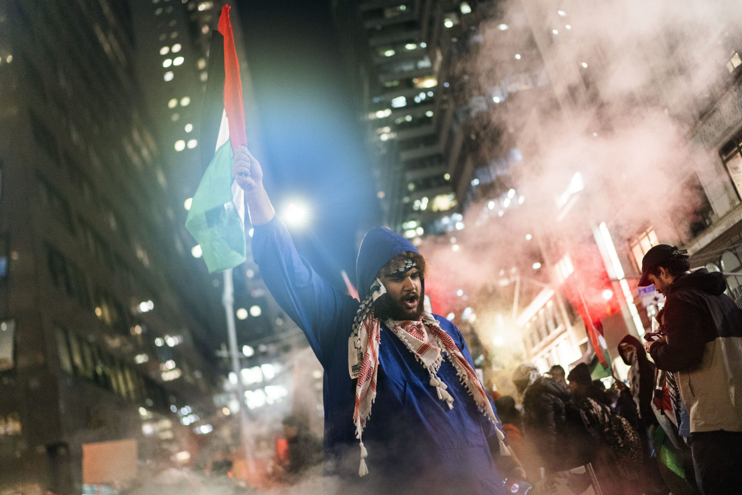 Pro-Palestinian Protests In New York Cause Grand Central Terminal To ...