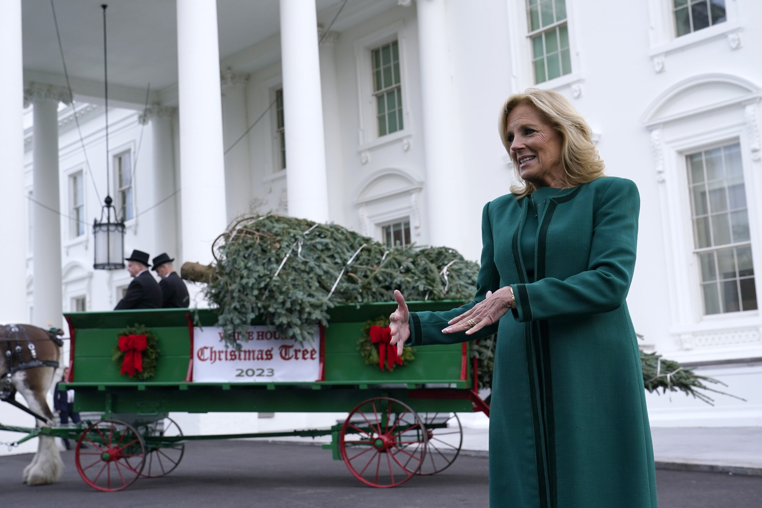 WATCH LIVE: Jill Biden Reveals White House Holiday Decorations ...