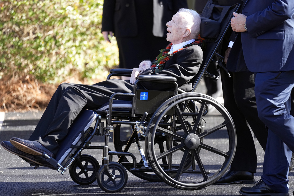 Jimmy Carter says final goodbye at Rosalynn Carter funeral in Plains