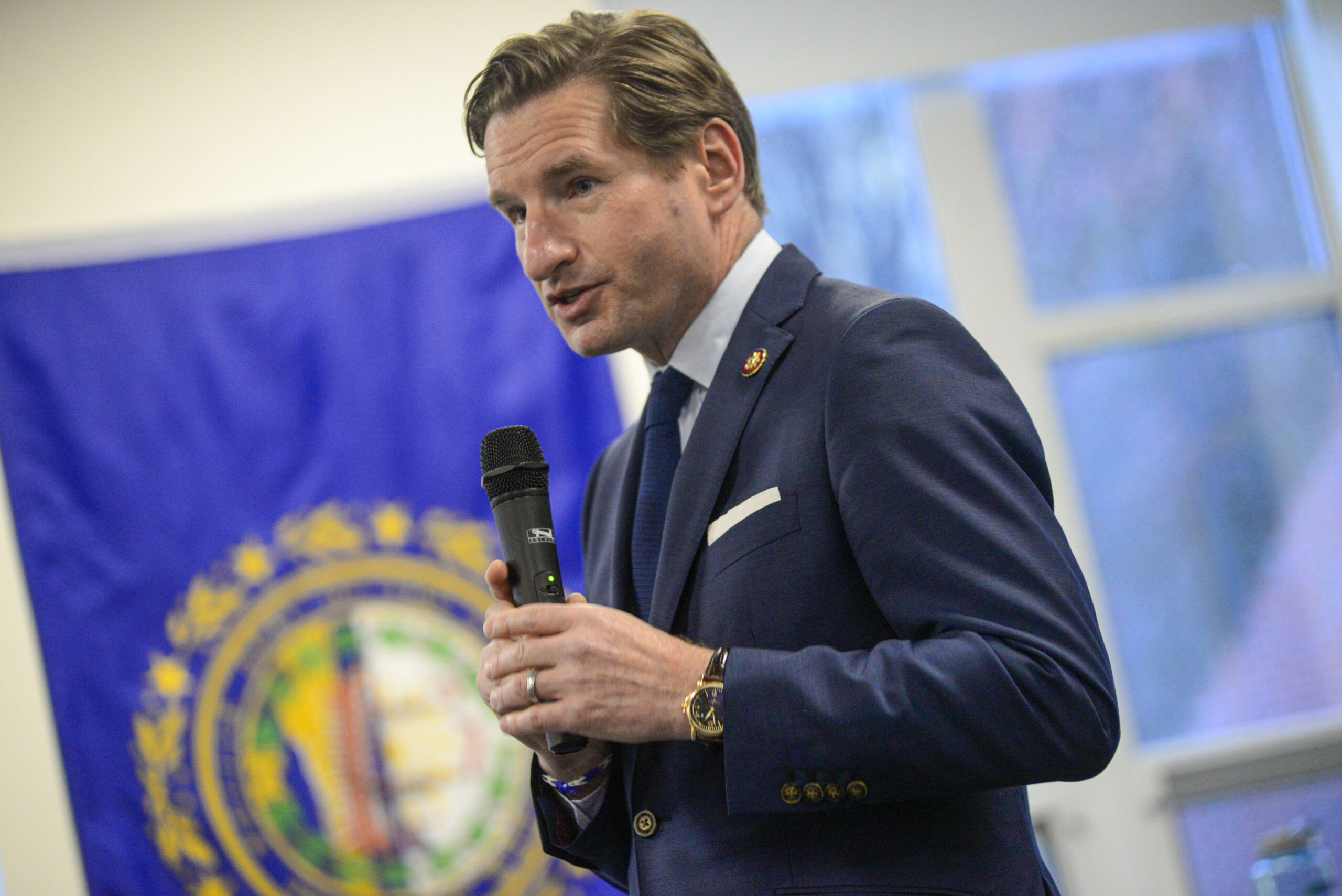 NextImg:Dean Phillips drops DEI from campaign website