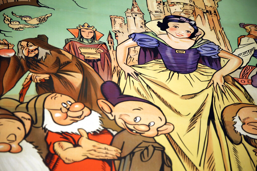 Disney Taking ‘different Approach To Seven Dwarfs In Snow White Live Action Remake Washington 