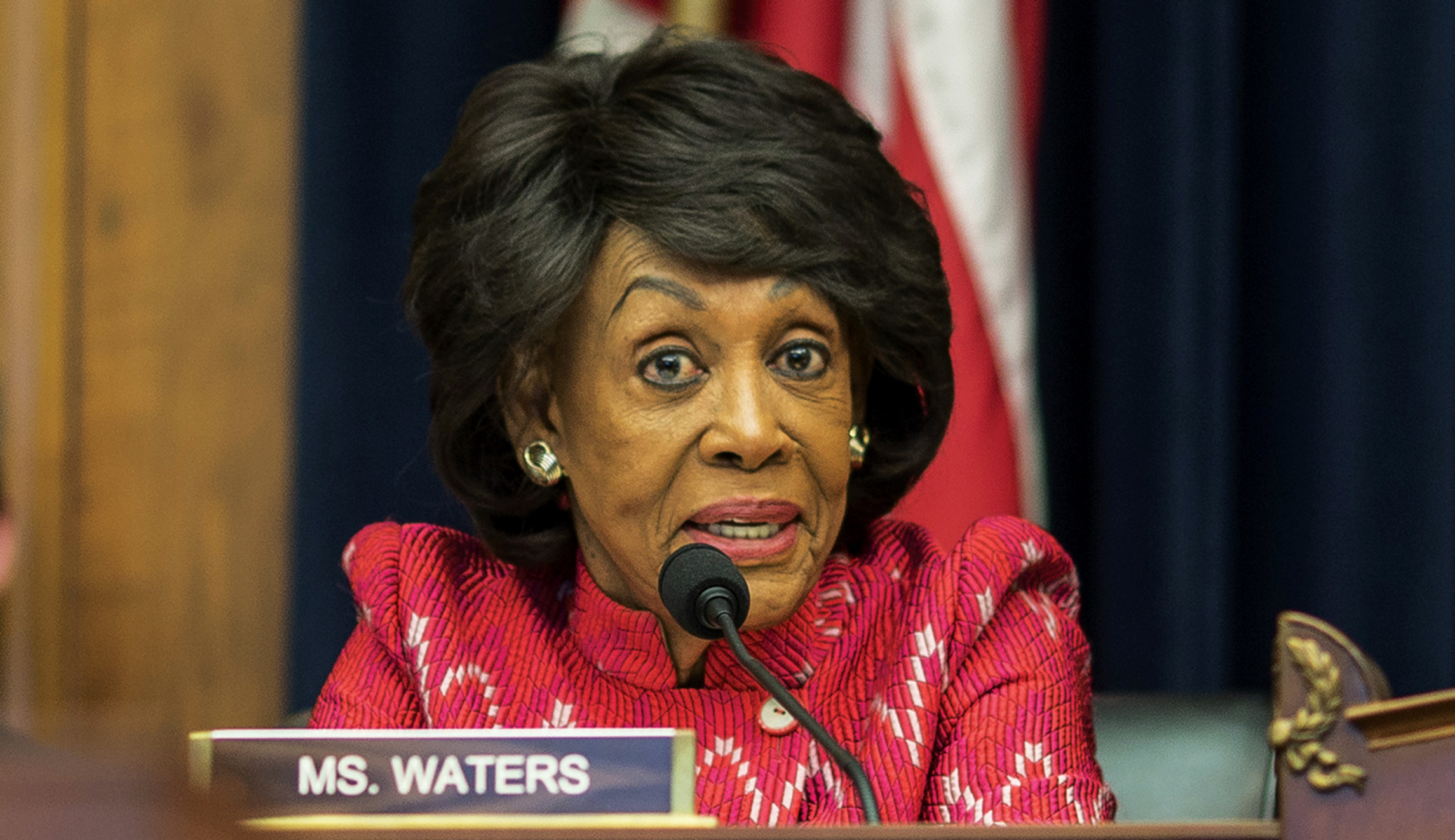 Maxine Waters readies for combat - Washington Examiner