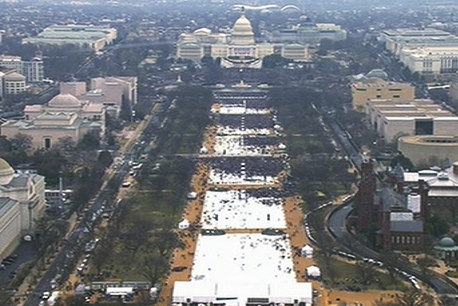 Trump Inauguration Crowd Photos Edited To Make Crowd Appear Larger ...