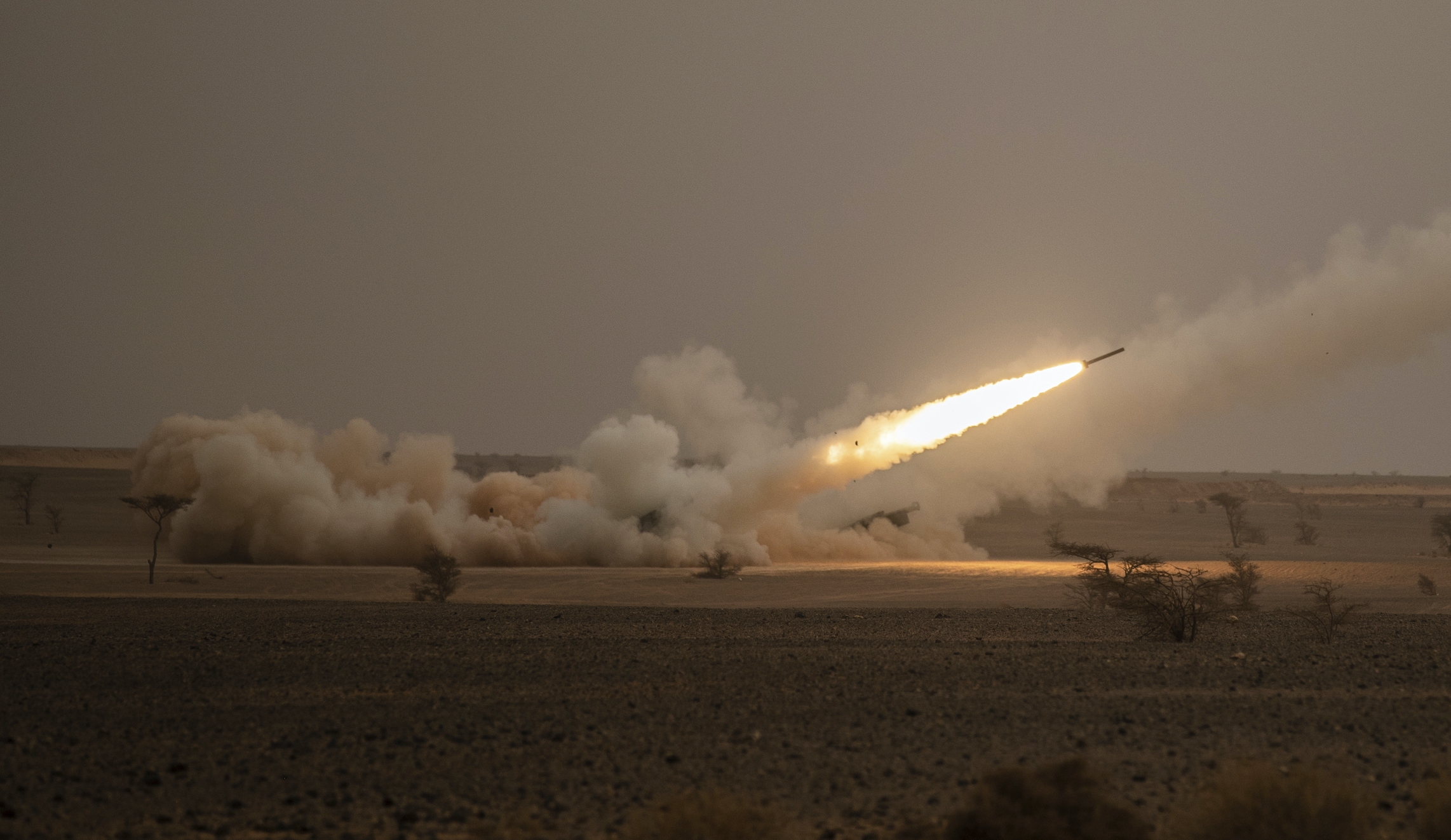 NextImg:Ukraine refocuses on defense and deep strikes