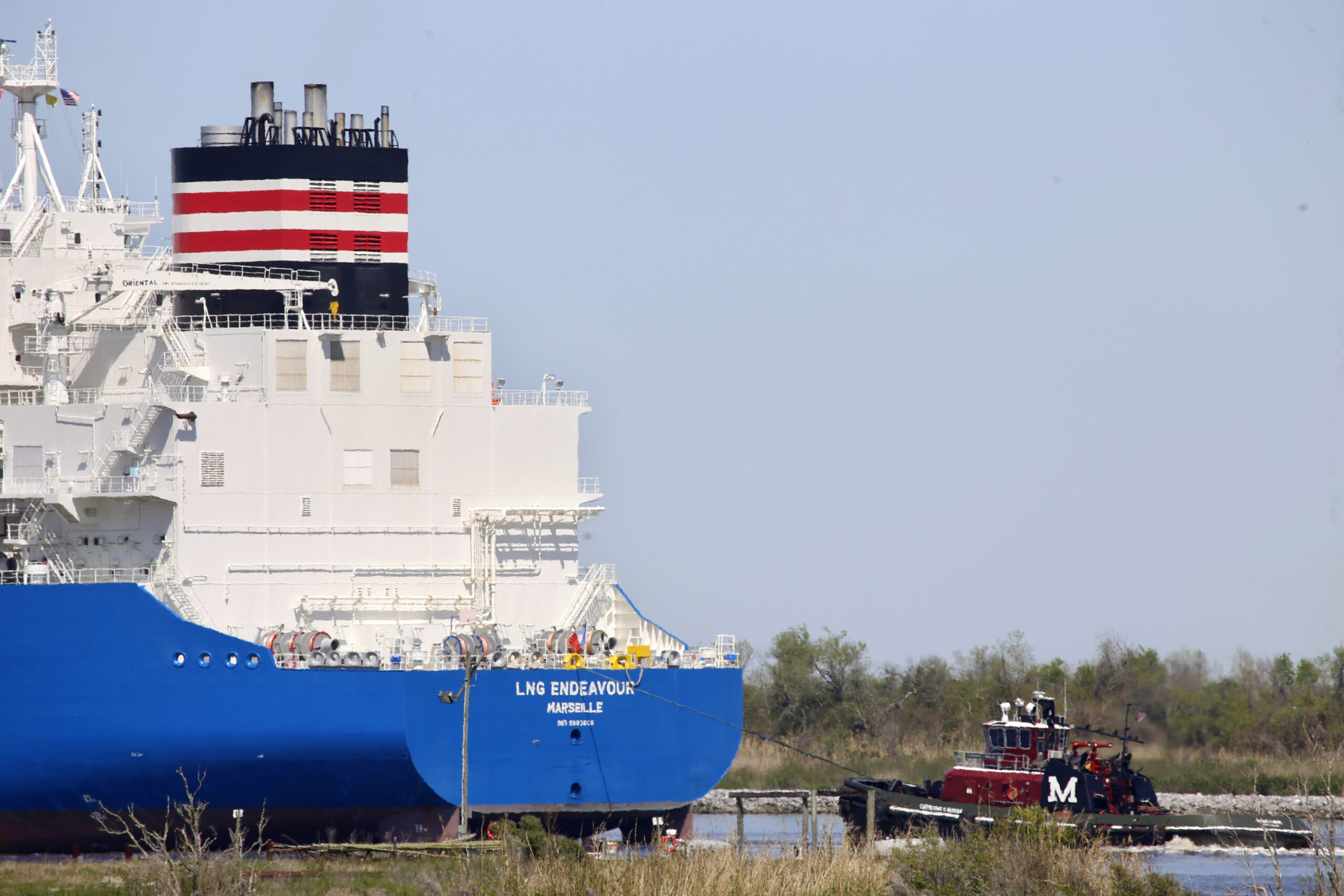 NextImg:Biden administration pauses new US LNG exports amid mounting political pressure