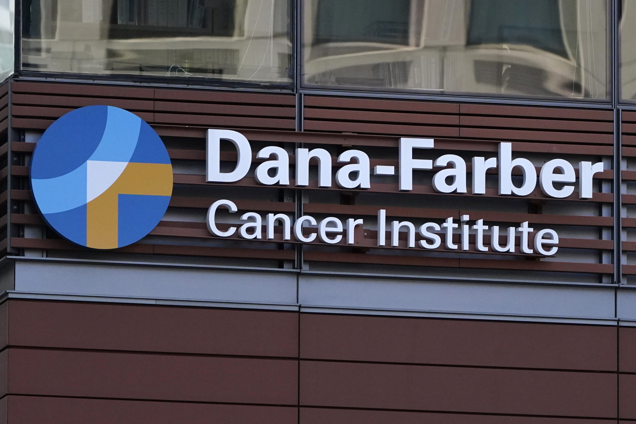 NextImg:Harvard teaching hospital to retract top research papers after data falsification investigation