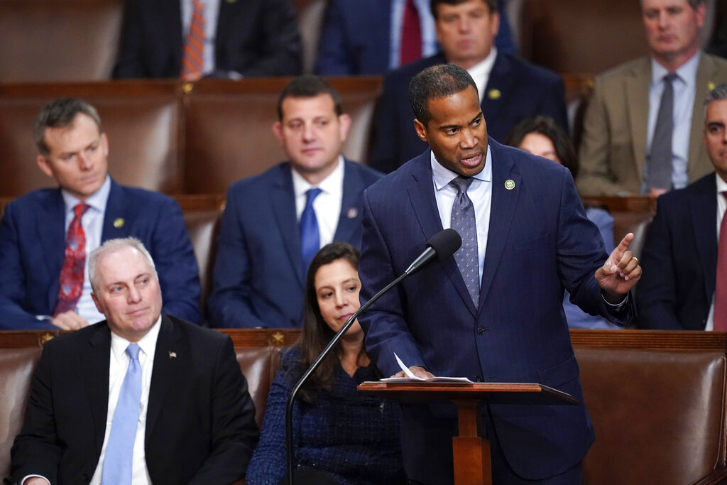 NextImg:GOP tees up effort to roll back Biden's 'overly broad' joint employer rule