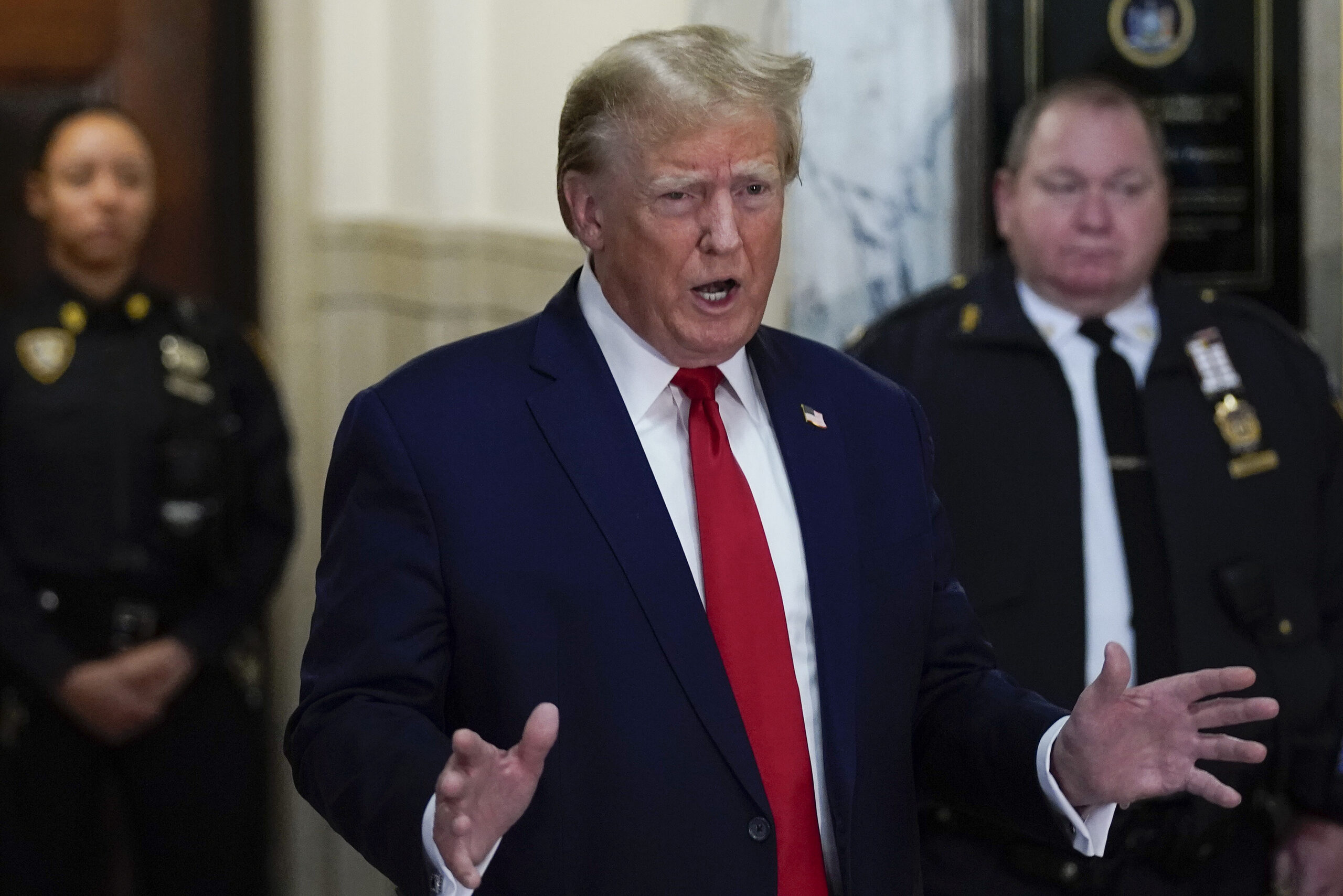 NextImg:Trump plots DC appearance to hear presidential immunity arguments