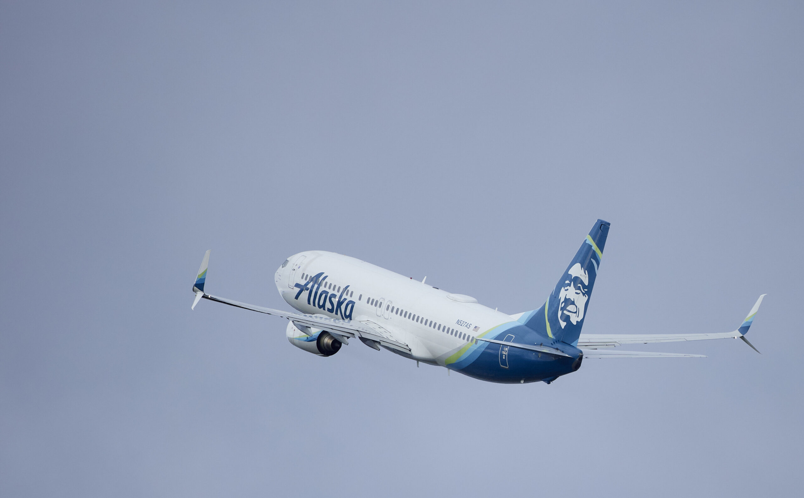 NextImg:Boeing problems pile up with new manufacturing flaw found before 737 delivery