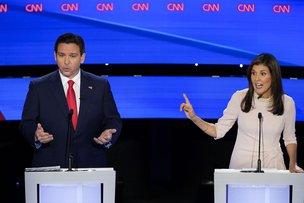 NextImg:Republican debate: Haley and DeSantis tangle over abortion stances