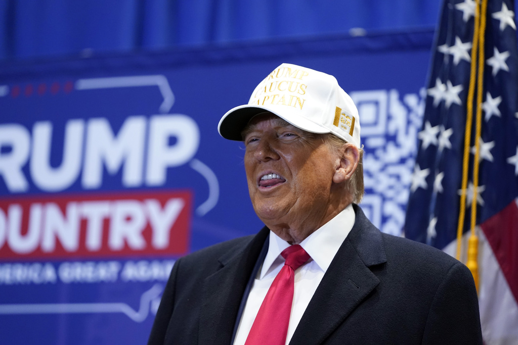 NextImg:DeSantis courts Iowa evangelical voters, but many won't shake faith in Trump