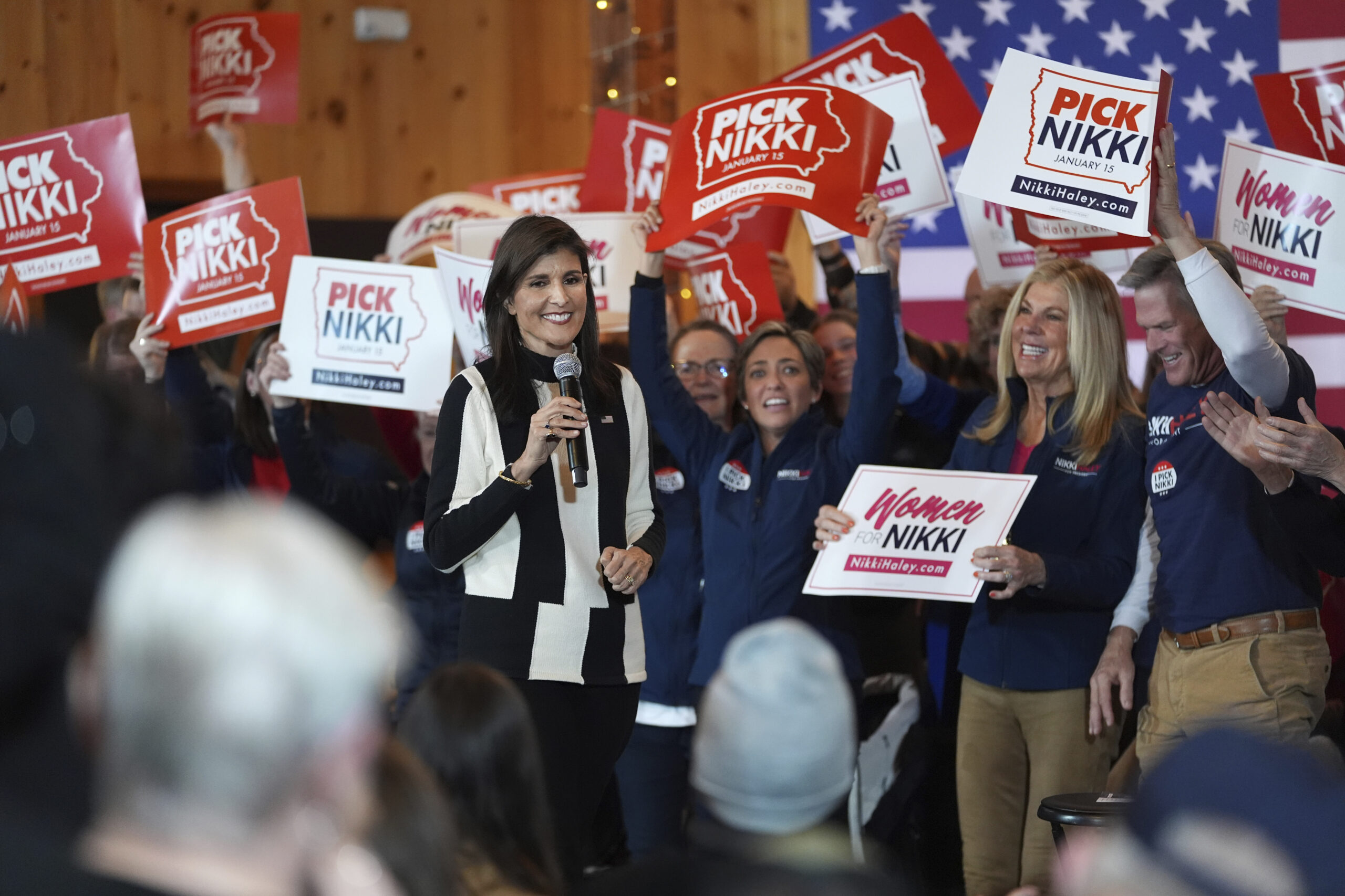 NextImg:Haley looks for Iowa to winnow the field to her versus Trump