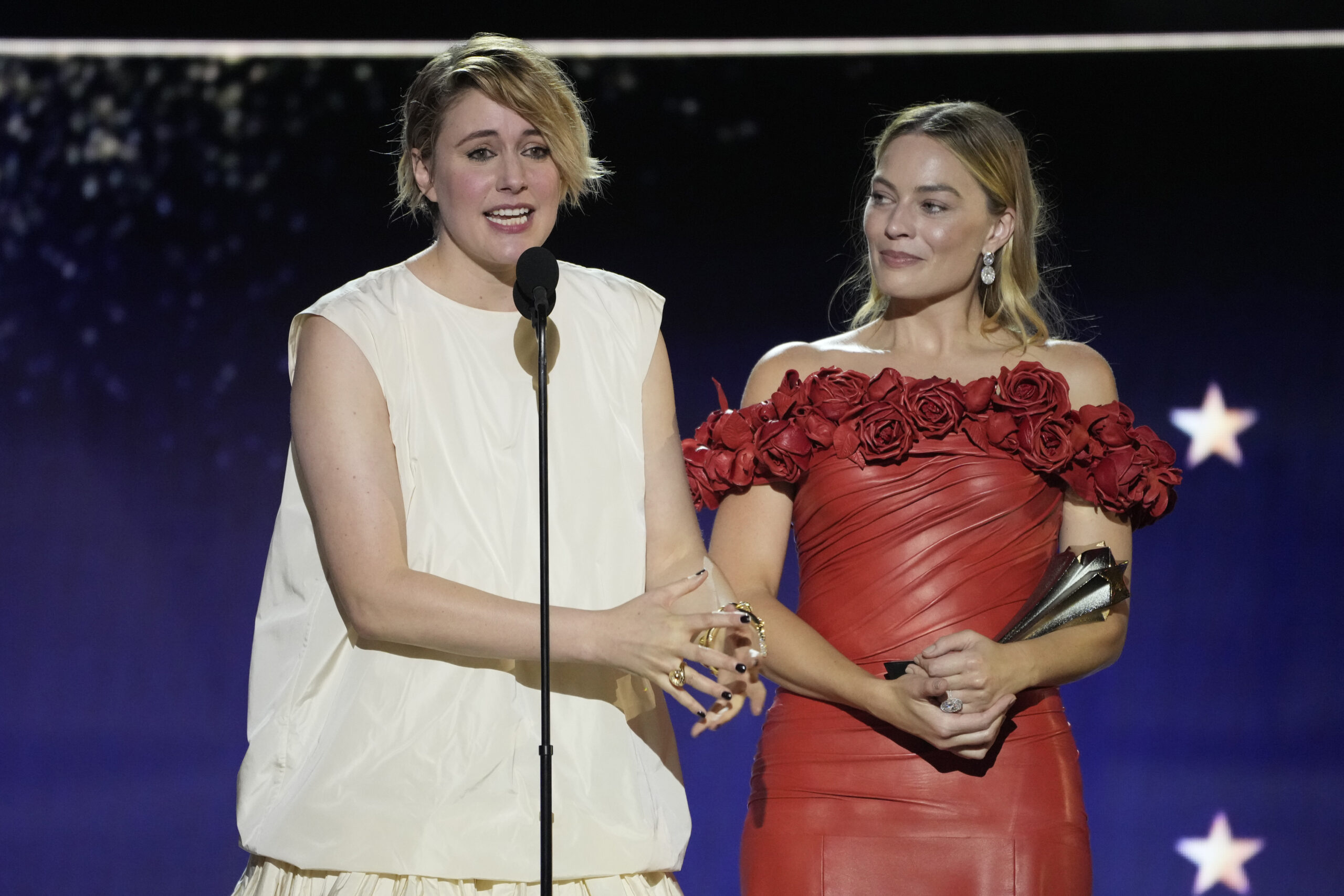 NextImg:Hillary Clinton upset about Margot Robbie and Greta Gerwig getting Oscars snub