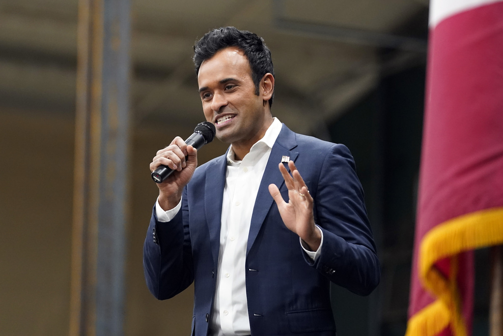 NextImg:Vivek Ramaswamy's parting shot to Nikki Haley