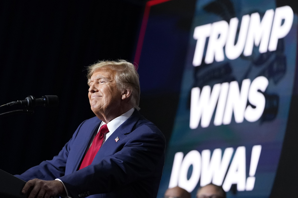 NextImg:Associated Press sparks bipartisan outrage after early victory call for Trump