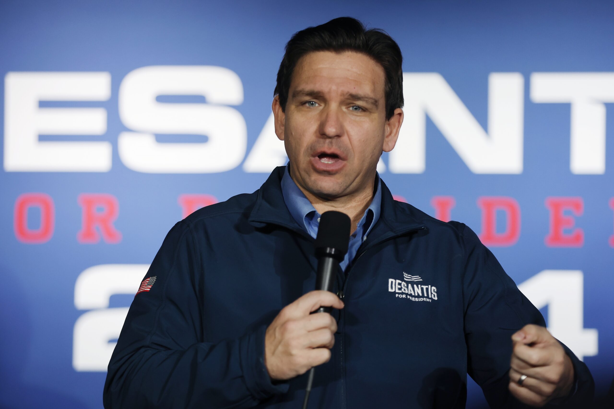 NextImg:Ron DeSantis drops out of 2024 GOP presidential race days before New Hampshire primary