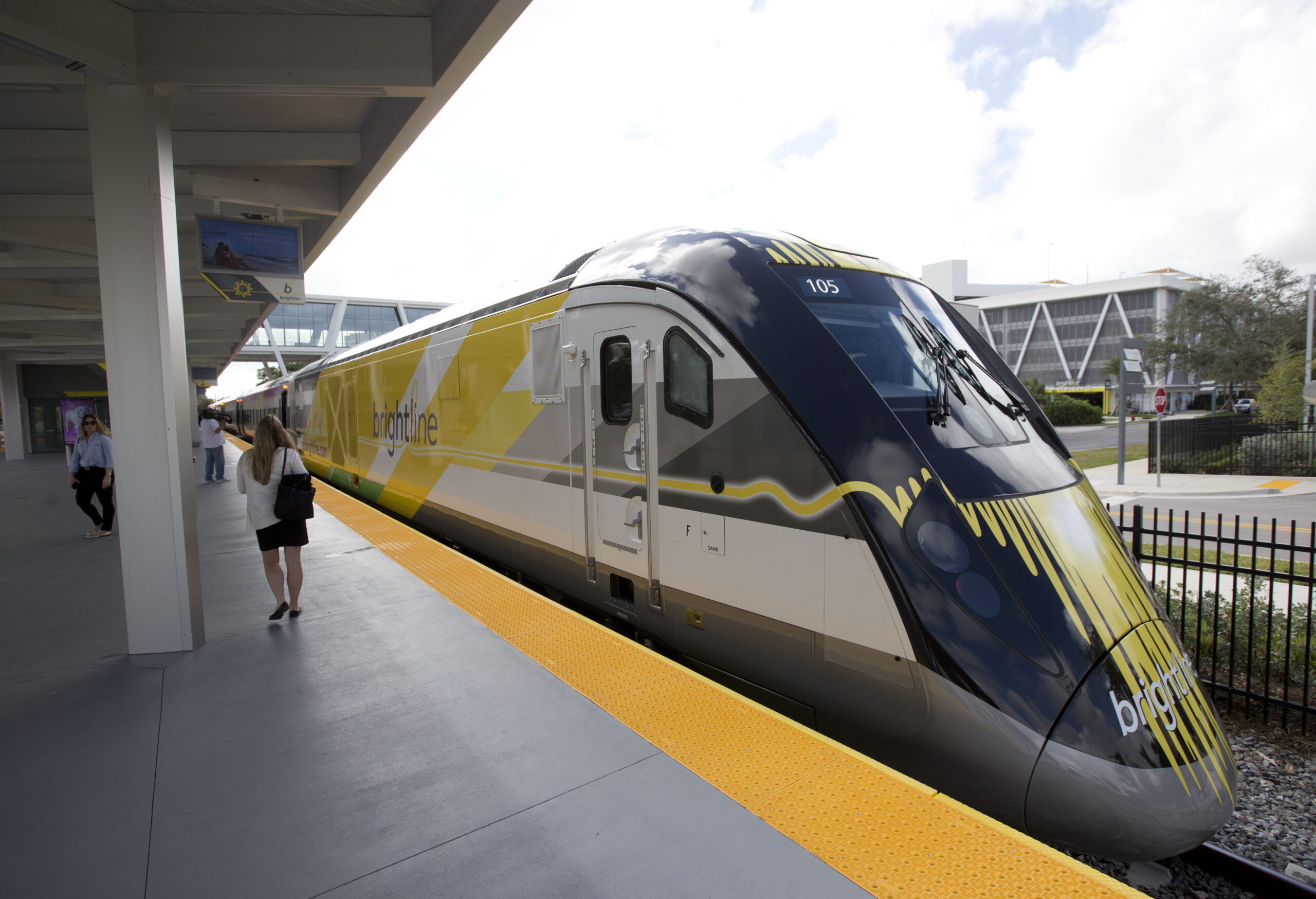 NextImg:Biden administration approves additional $2.5 billion for high-speed rail project