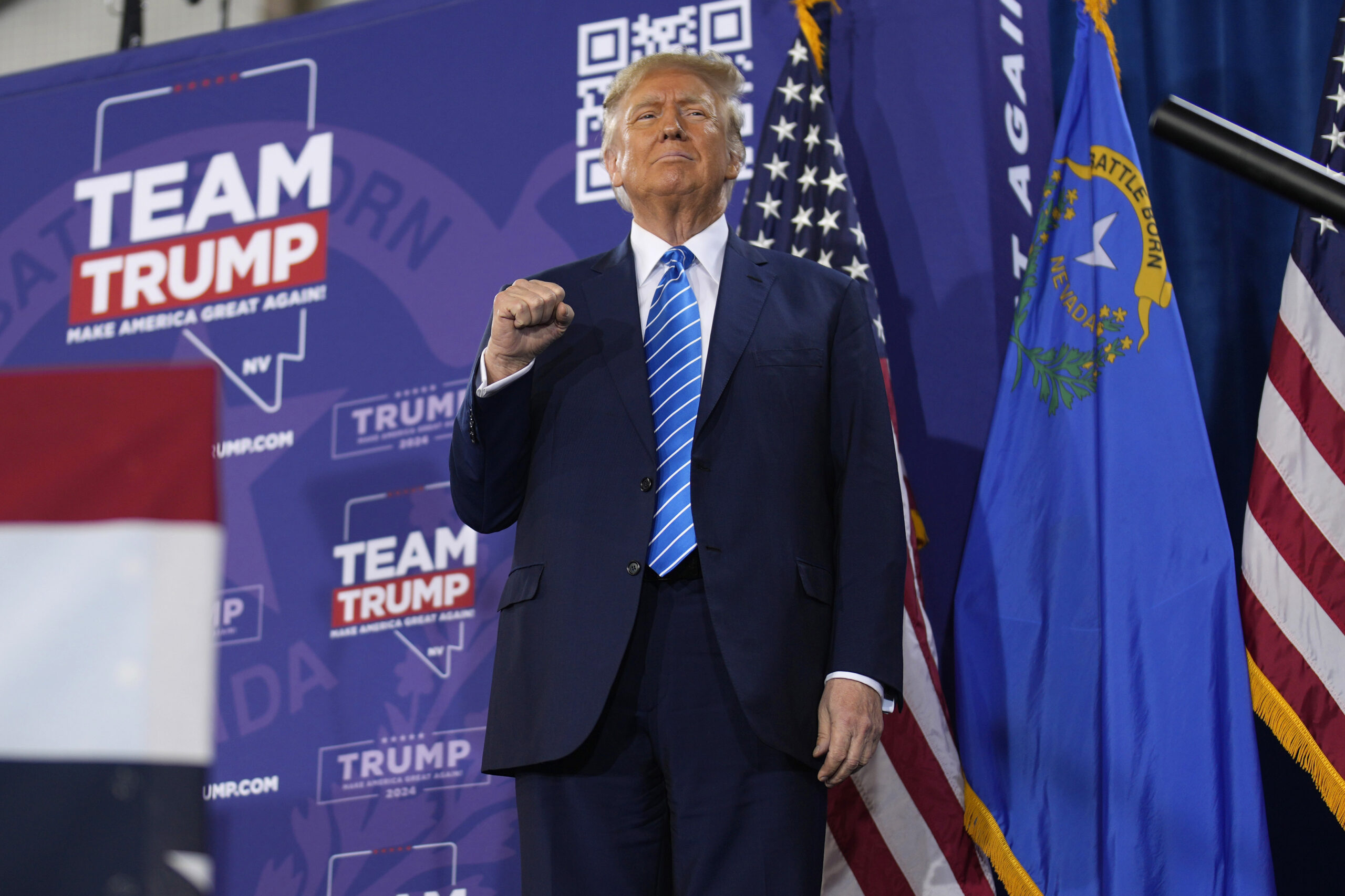 NextImg:Trump suggests presidential candidates should take cognitive tests