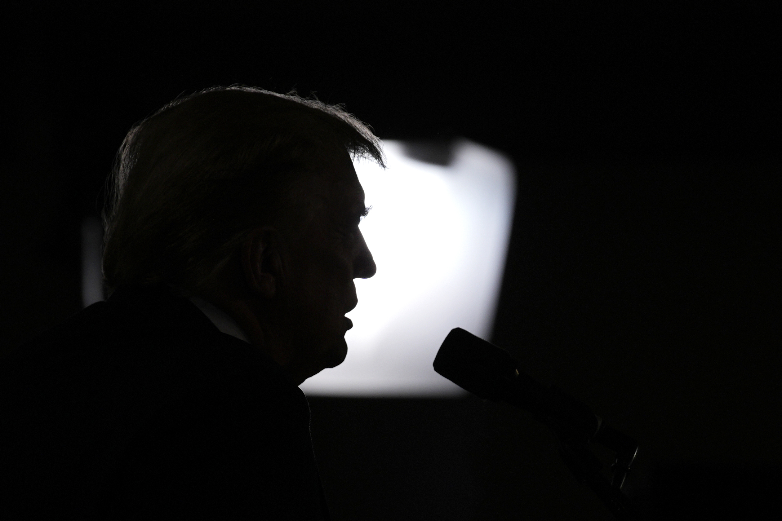 NextImg:Super Tuesday: Why California rule changes could hand Trump the nomination in record time - Washington Examiner