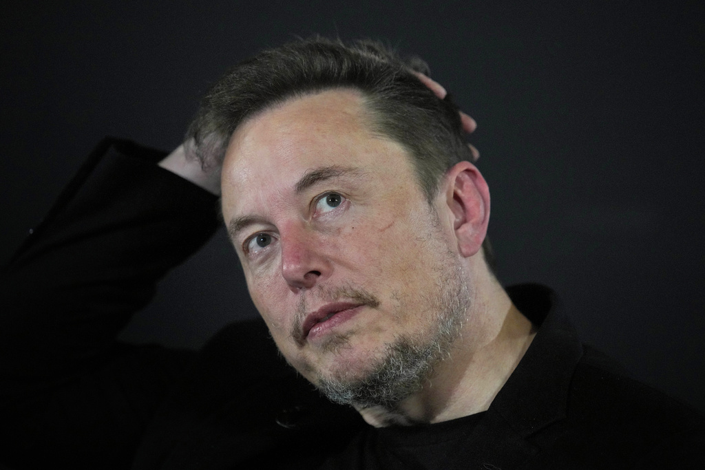 Elon Musk claims legacy media creates a ‘fake alternate reality