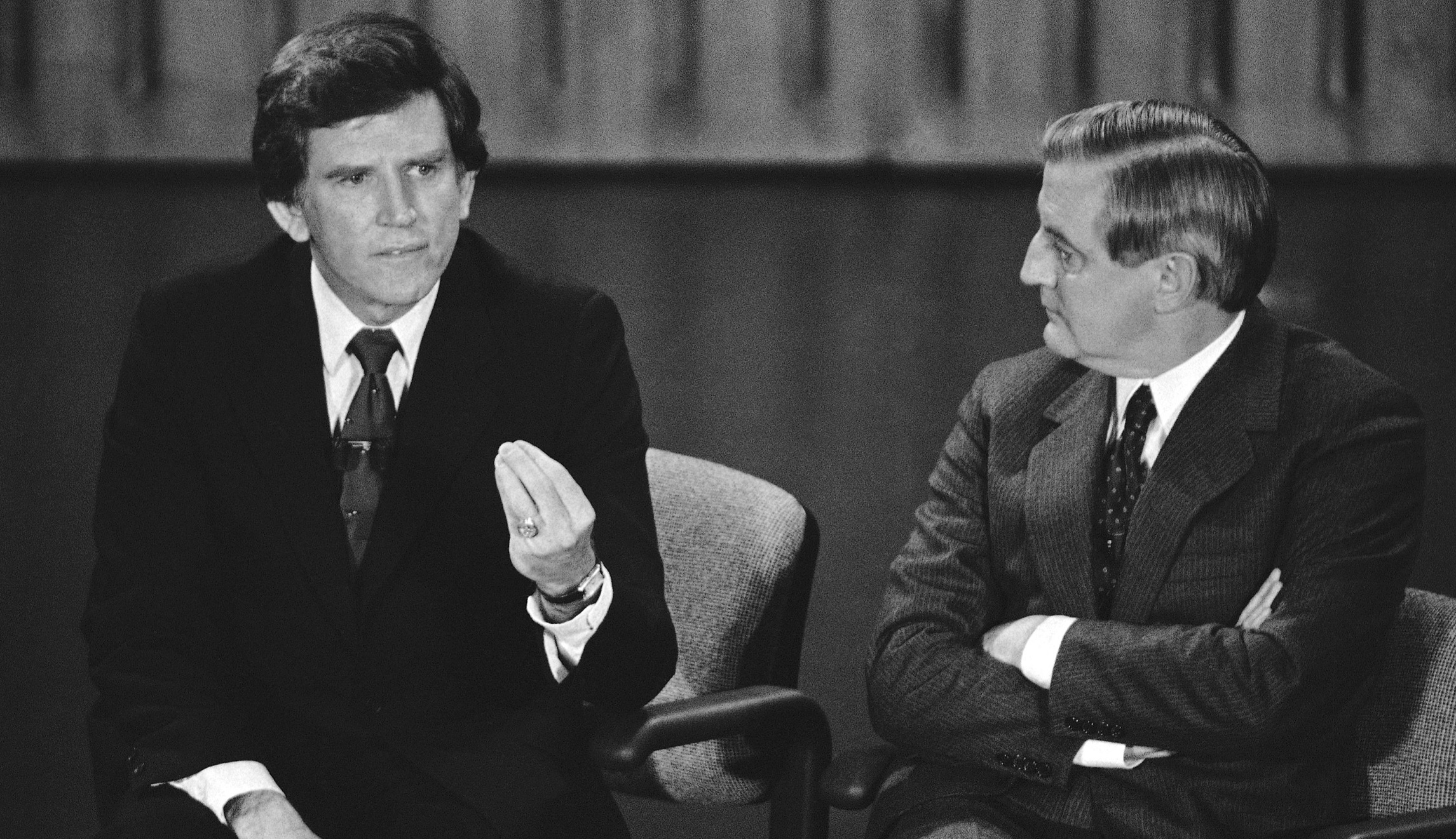 NextImg:No Gary Hart bounce for DeSantis or Haley