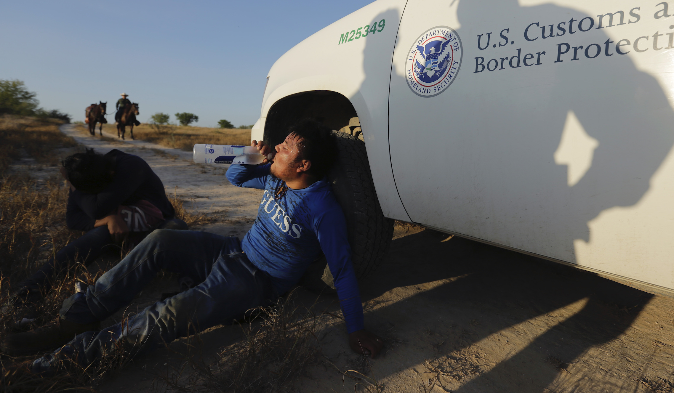 Southern Border Arrests Drop For Fifth Straight Month From High Of 132K ...