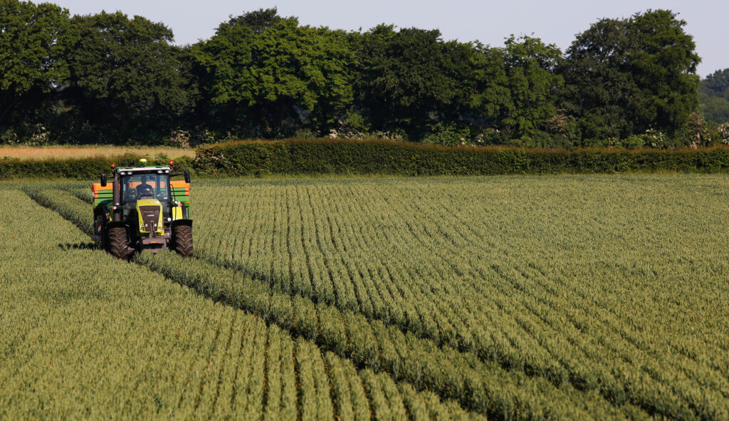 NextImg:Farmworker housing crisis looms