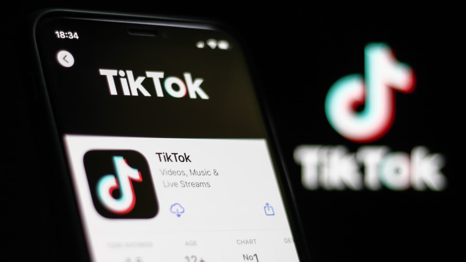 NextImg:Gallagher introduces bipartisan legislation empowering president to crack down on TikTok - Washington Examiner
